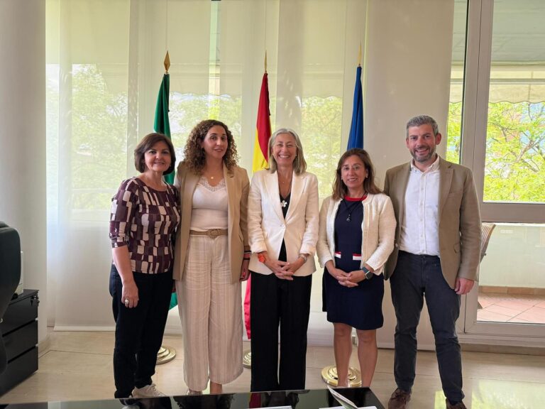 Reunión ASANEC y Consejería de Salud y Consumo de la Junta de Andalucía